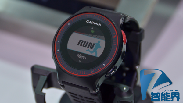 穿戴新星 Garmin首款光電心率跑表發布