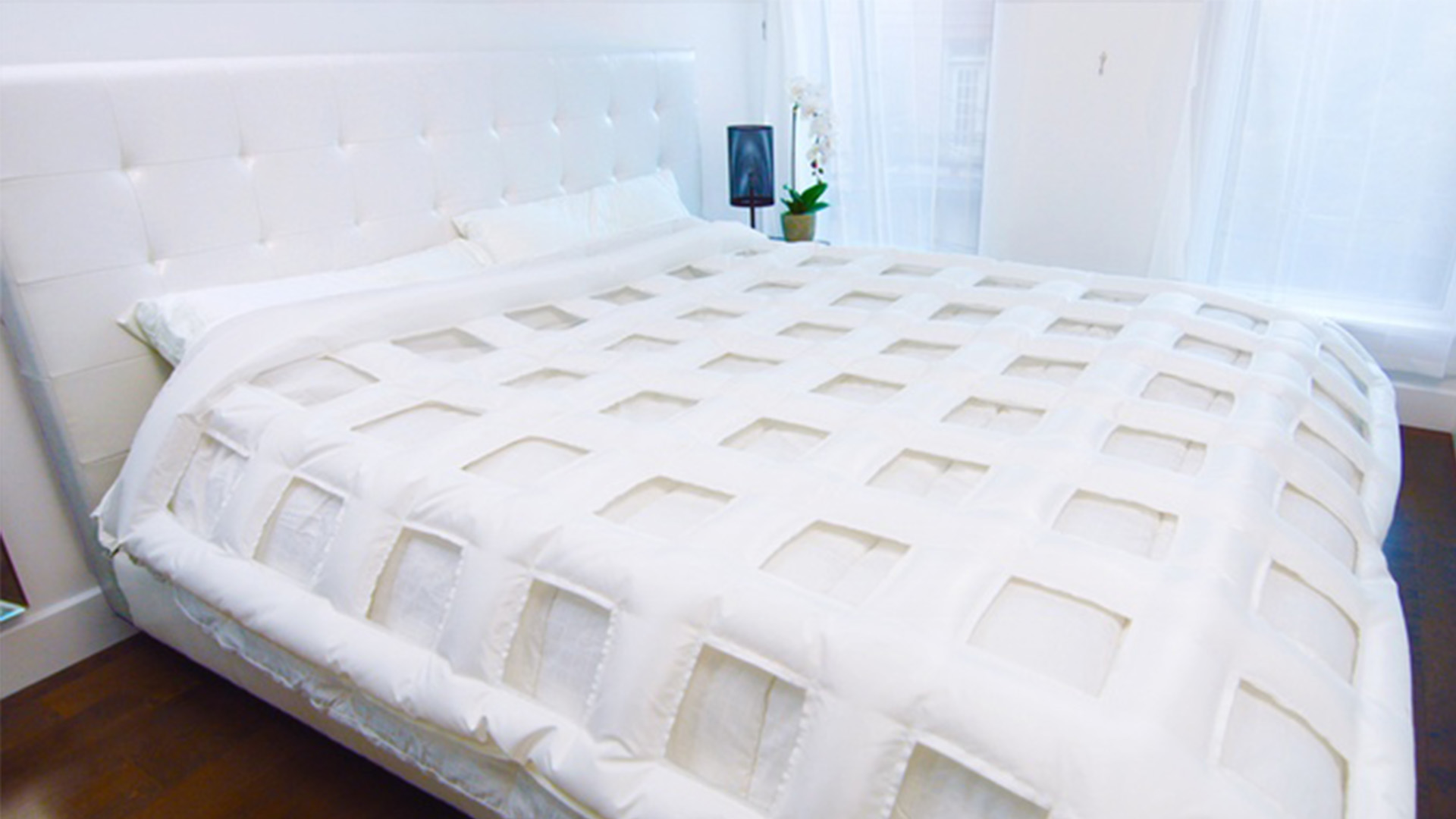 【智能界大百科】懶癌福音！自動鋪床器SMARTDUVET