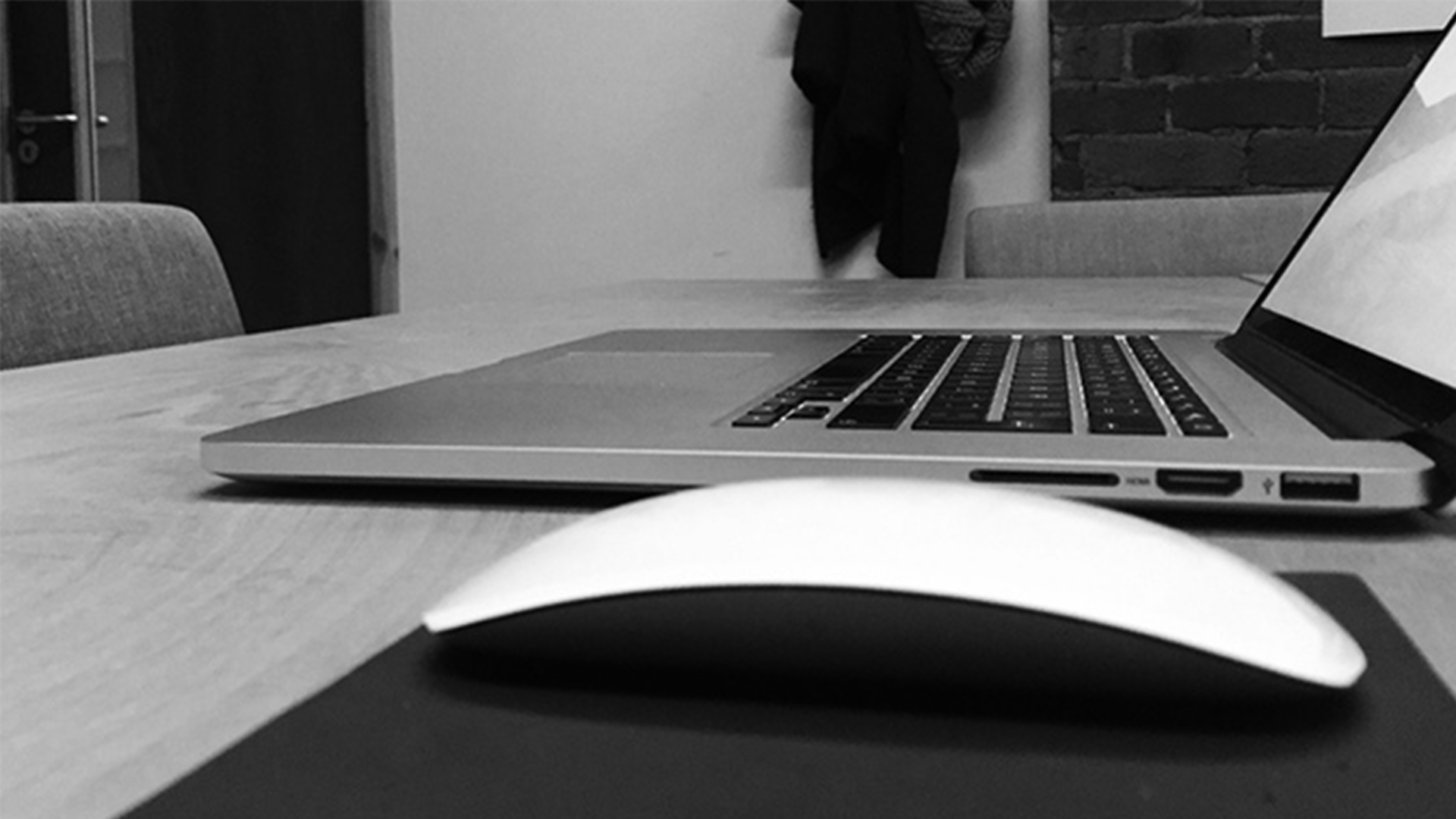 【智能界大百科】MacBook Pro新標配？多重功能集一身的Keypad鍵盤墊