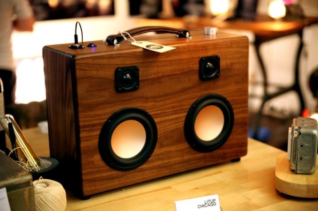 【智能界大百科】Modern Boombox彰顯文藝氣質的木質無線收音機
