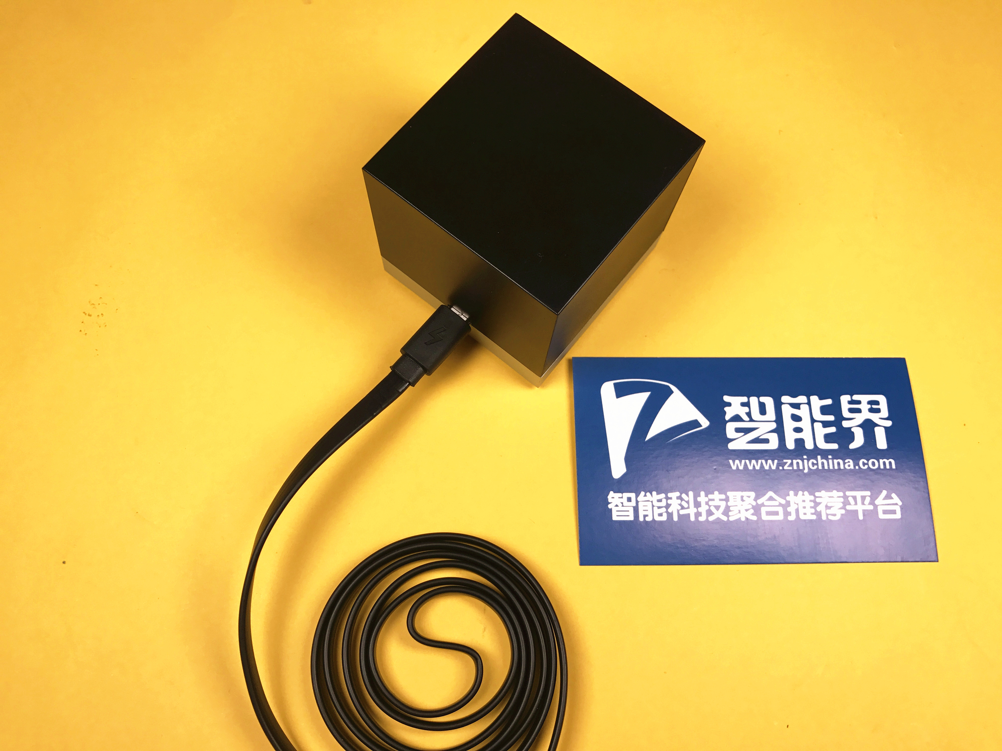 家中互聯(lián)神器 也可以叫他神奇的盒子