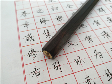 提筆不止為風雅，匠藝八方木筆書寫體驗