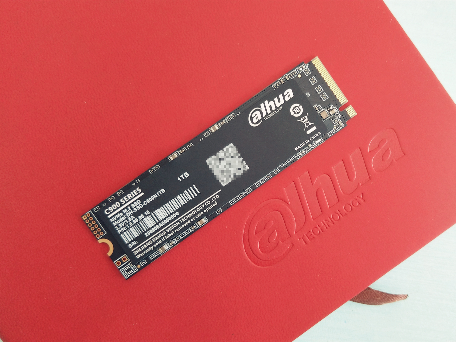 老電腦也有第二春，超長十年質(zhì)保，高性價比NVMe固態(tài)硬盤大華C900評測