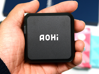 濃縮氮化鎵精華，100W大功率輸出只有餅干大小——AOHi充電頭簡評
