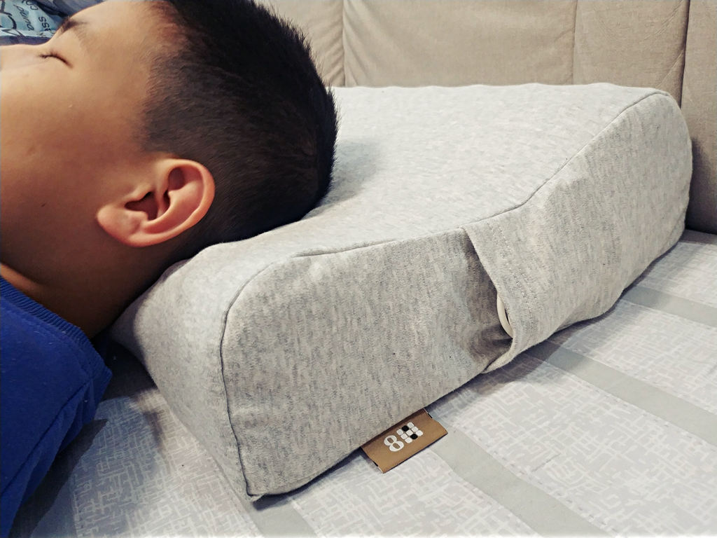 安芯守護，智能助眠：8H 智能助眠天然乳膠枕X