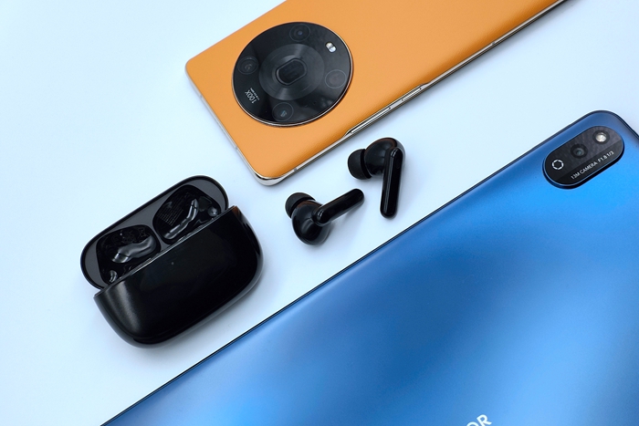 榮耀Earbuds 3 Pro：內卷王者？不止音質和降噪，還能AI測體溫！