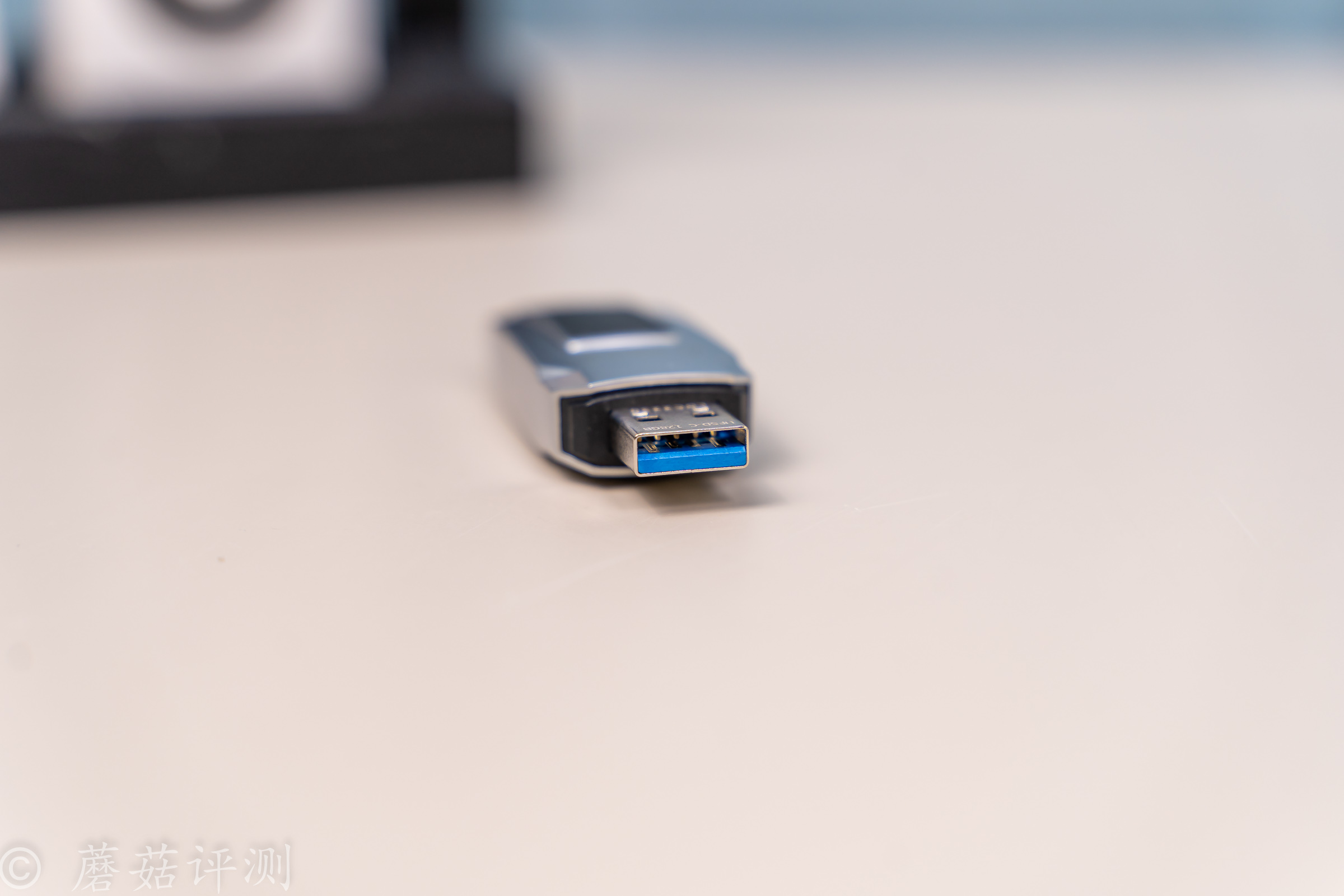 12_20221011_奧?？疲∣RICO）_U盤_USB3.2_Type-C學生辦公電腦車載優盤_高速讀寫100MBS_【高速U盤】鋁合金USB3.2接口_128GB.jpg