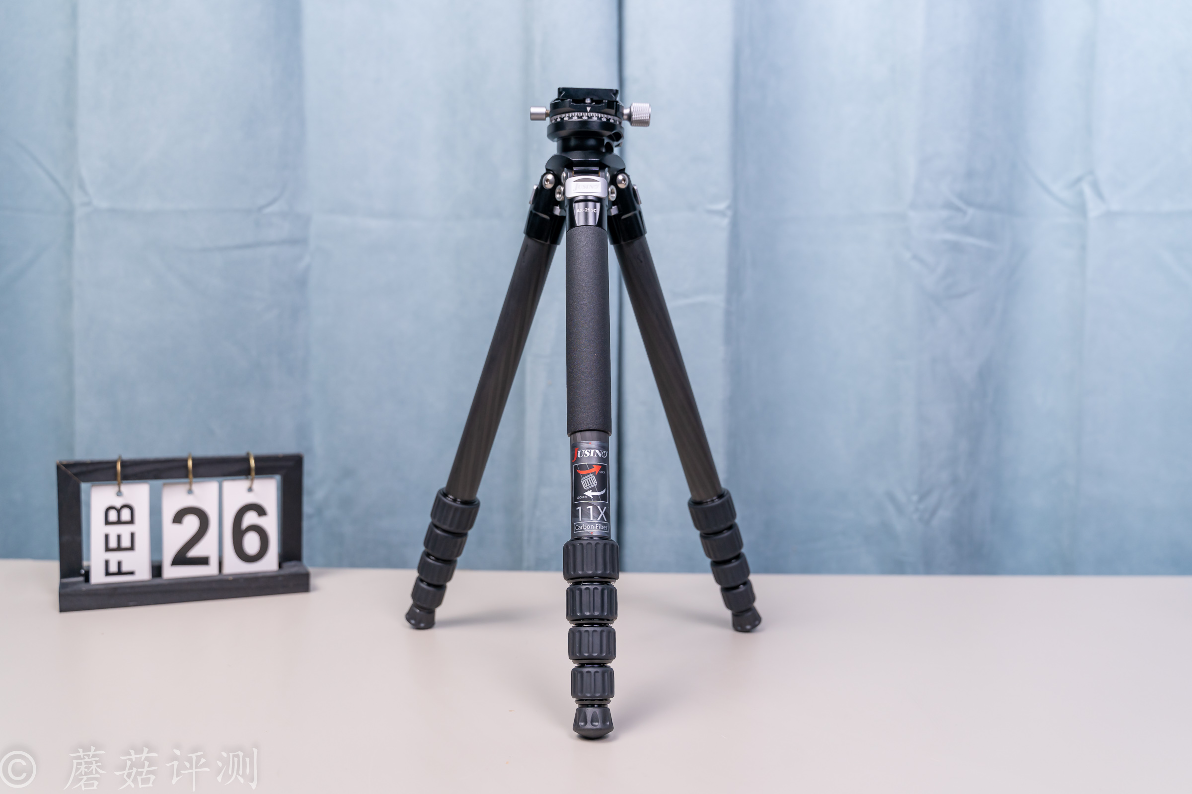 9_20221226_佳鑫悅AX-255C優質碳纖維三腳架云臺套裝_微單單電數碼單反相機專業三角架.jpg